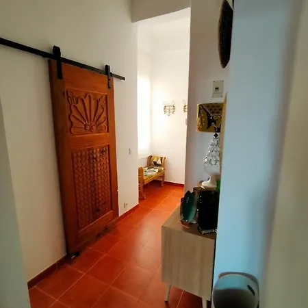 Appartement Soho Views & Parking *